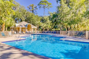 Pool - Stylish Villa with Fast WiFi, Shared Pool, & Hot Tub - Mile from the Beach (Hilton Head)