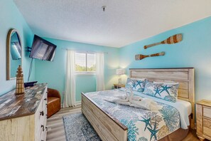 Iron/ironing board, WiFi, bed sheets - Island Resort Getaway | 3 Pools, Hot Tub, Tennis & Beach Access | Near Golf (Hilton Head)