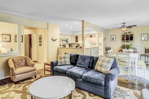 TV, fireplace, DVD player, offices - Ground Floor Villa, Short Walk to Shared Pool & Beach W/ Fast WiFi & Large Deck (Hilton Head)