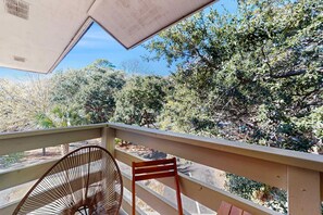 Property grounds - Mid-Island Retreat | 2 Pools, Hot Tub, 10 Har-Tru Courts | 300 Yards to Beach (Hilton Head)
