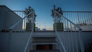 Superior Room, City View | Property grounds