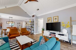 TV, offices - Family-Friendly Condo w/Free WiFi, Covered Porch, Washer/Dryer, and Shared Pool (Hilton Head)