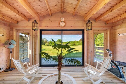 Le Hameau des Champs  Chalet 3  spa sauna et piscine chauffée