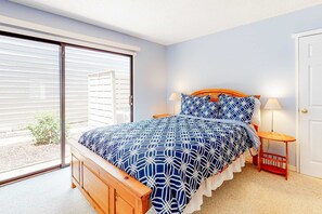 Iron/ironing board, WiFi, bed sheets - Family-Friendly Condo near the Beach w/ Free WiFi, Patio, Shared Pool & Tennis (Hilton Head)