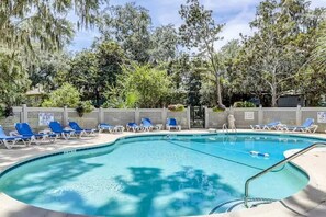 Pool - Coastal Comfort Near Shipyard Beach, Golf & Coligny (Hilton Head)