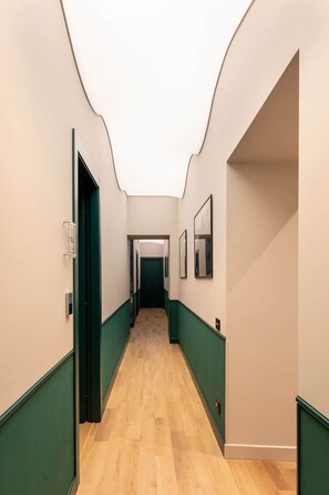 Interior - Emotional Shower & Absolute Silence (Rome)