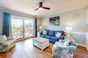 TV - Beach-view condo in oceanfront complex with outdoor pool, beach access & balcony (Hilton Head)