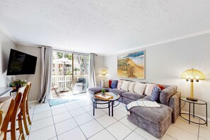 TV, offices - Hilton Head Island condo with water-view patio, pool, & easy beach access (Hilton Head)