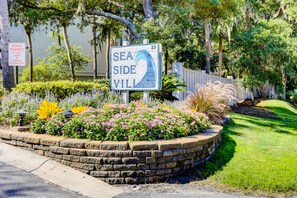 Exterior detail - Oceanfront resort condo with WiFi, balcony, pool, grills, & beach access (Hilton Head)