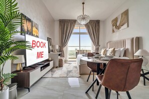 TV - Free housekeeping visits during your stay - StayShort - Cozy Studio in Arjan that Sleeps 2 (Arjan)