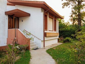 บริเวณภายนอก