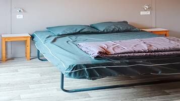 Cottage | 2 bedrooms, individually furnished, bed sheets