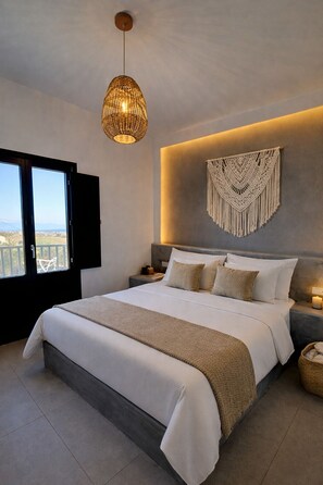 Two Bedroom House Sea view with Outdoor Hot Tub