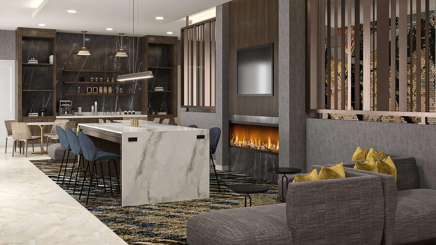 La Quinta Inn & Suites By Wyndham Roanoke Hollins/I-81