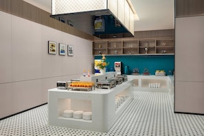 Dining - Days Inn By Wyndham Kunming Changshui Airport (Kunming)