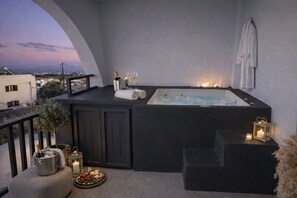 Bồn tắm spa ngoài trời