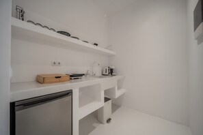 Luxury Quadruple Room, Balcony, Sea View | Desk, WiFi (free) - Caldera's Elements (Santorini)