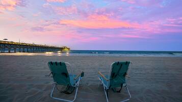 Beach nearby, sun loungers