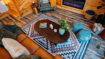 Fernseher, Kamin