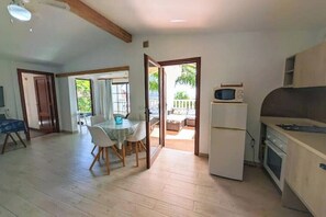 Private kitchen - El Flamboyan (Arona)