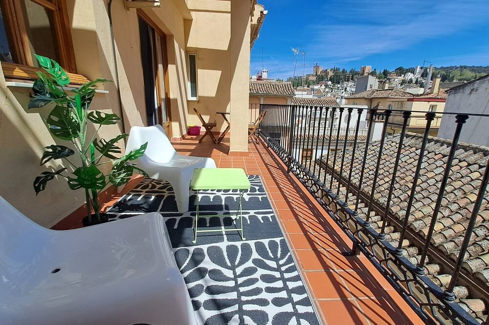Nest Flats Navas