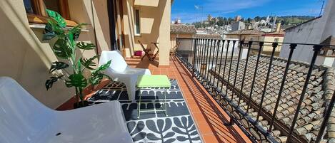 Penthouse, Balcony, City View | Property grounds