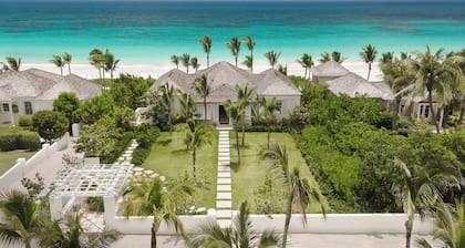 Sitting Pretty Where Island Charm Meets Easy Luxury