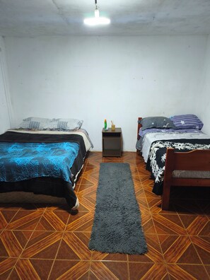 Room - Hare.maohi (Hanga Roa)