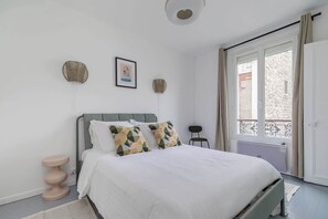 Room - Orleans  - Paris Neuilly 4Pax (Neuilly-sur-Seine)