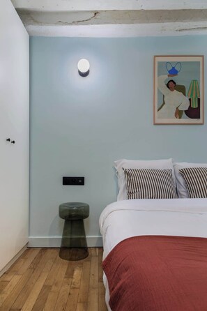 Iron/ironing board, free WiFi, bed sheets - Huchette - Appartement chaleureux proche Notre-Dame (Paris)