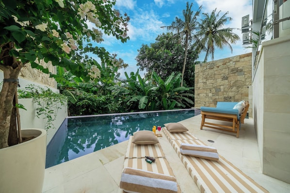 New Modern Luxury 6Br Villa In Canggu - Rooftop - Ricefields - Large ...