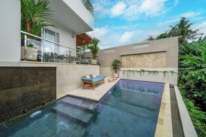Outdoor pool - New Modern Luxury 6Br Villa In Canggu - Rooftop - Ricefields - Large Groups (Tabanan)