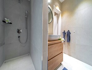 Villa | Bathroom - Stay in Kanica With Sauna (Rogoznica)
