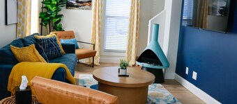 Modern, cozy, 2 bedroom, 1 bath home in Central Elkhart. 