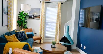 Modern, cozy, 2 bedroom, 1 bath home in Central Elkhart.