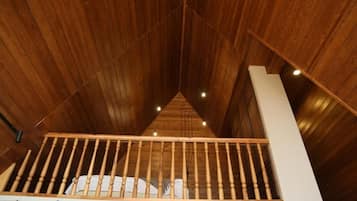 Chalet, Balcony, Mountain View | Interior