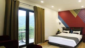 Deluxe Double or Twin Room, Balcony, Garden View