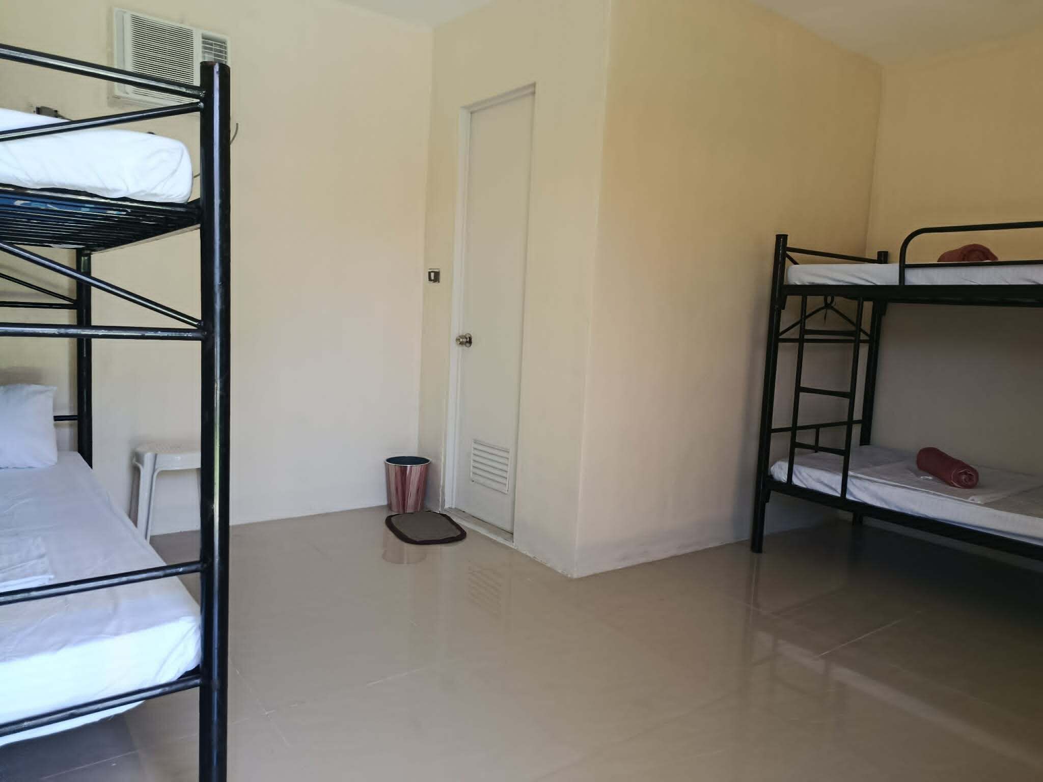 Shared Dormitory, 1 Bedroom, Smoking