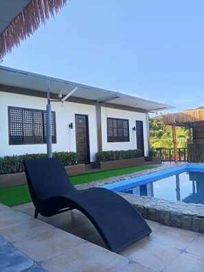 Sovsal - 1 sovrum - rökare | Pool