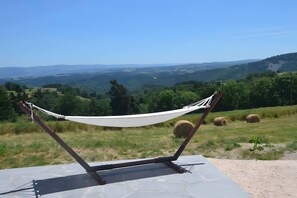 Terrace/patio - Gîte l'oustal del pastre (Alleuze)