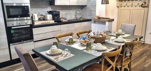Dining - Nivalu Apartment (Olbia)
