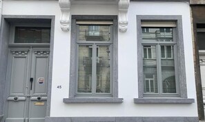 Zimmer, 1 Schlafzimmer, Stadtblick | Eingangsbereich
