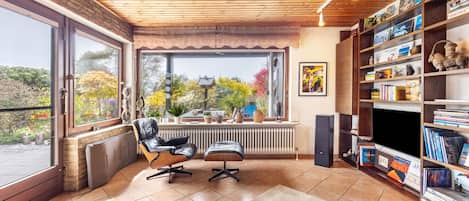 Téléviseur, lecteur de DVD, chaßne audio