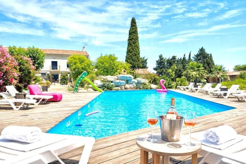 Maison avec piscine & terrasse – détente en Camargue proche Arles