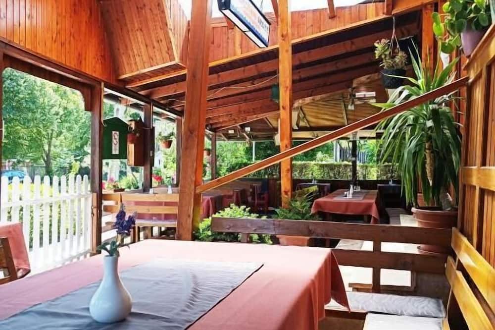 Janika Pension