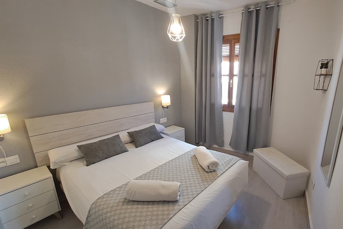 Penthouse, balcón, vista a la ciudad