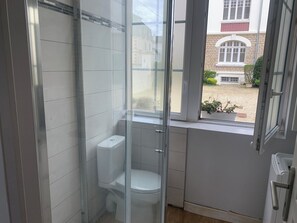 Bathroom - Cabourg Éventail T2 apartment near the seaside (Cabourg)