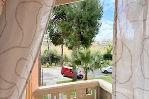 Property grounds - M452 - Marcelli, studio apartment in a residence (Marcelli)