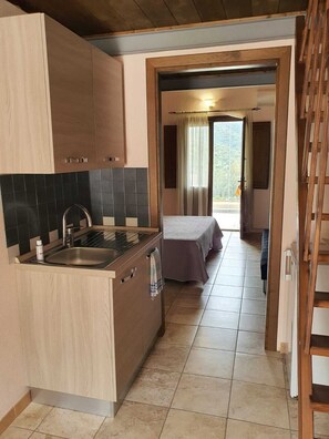 Room - HOTEL VALLE DEL CEDRINO ROOMS WITH POOL 5 MINUTES FROM THE BEACHES OF OROSEI (Galtellì)