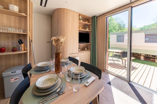 Chalet | Dining